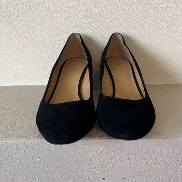 Black Talbots Heels - Picture 2 of 12